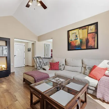 Dara Nyaraló Arrecife